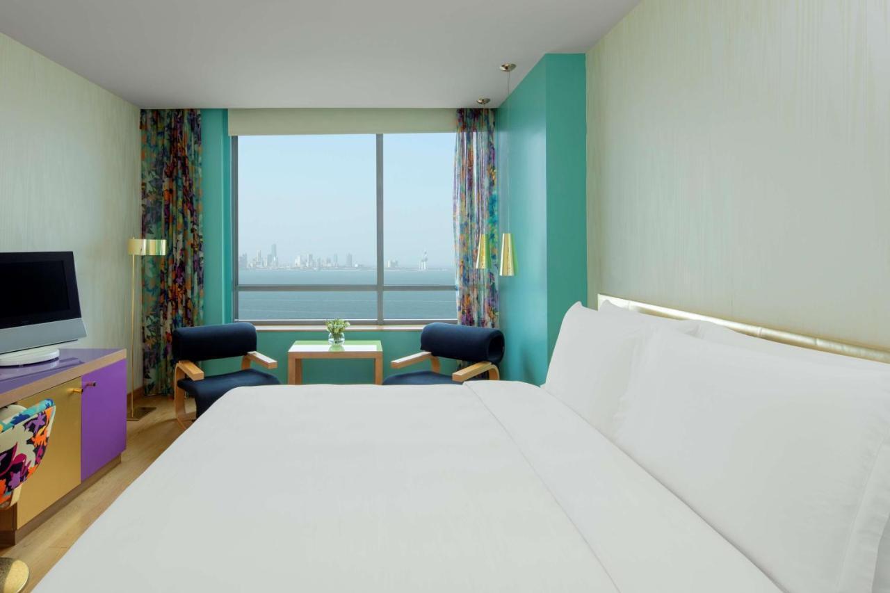 Symphony Style Hotel Kuwait Salmiya Exterior photo A room at the hotel