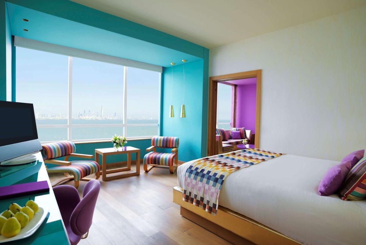Symphony Style Hotel Kuwait Salmiya Exterior photo A room at the hotel